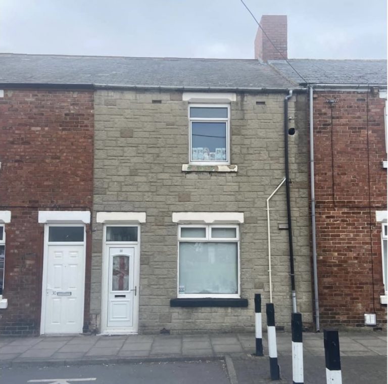 FERRYHILL, DL17